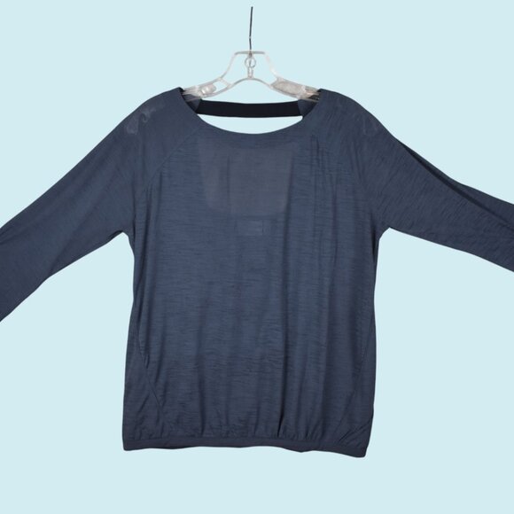Athleta Clarity Top Medium Gray Open Back Semi-Sheer Yoga Pilates Athleisure - Picture 4 of 9